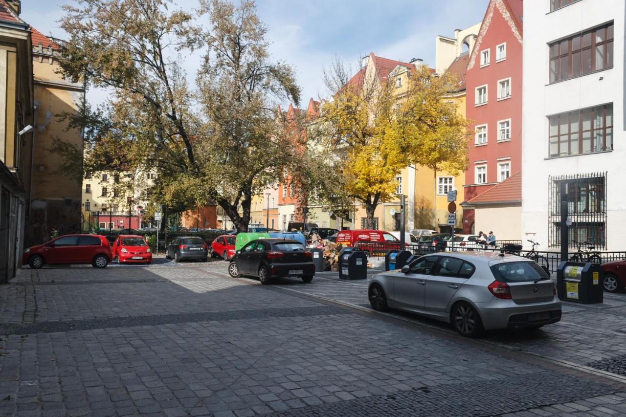 Apartamenty Hexus - Ofiar Oswiecimskich - Wroclaw Centrum Rynek ภายนอก รูปภาพ